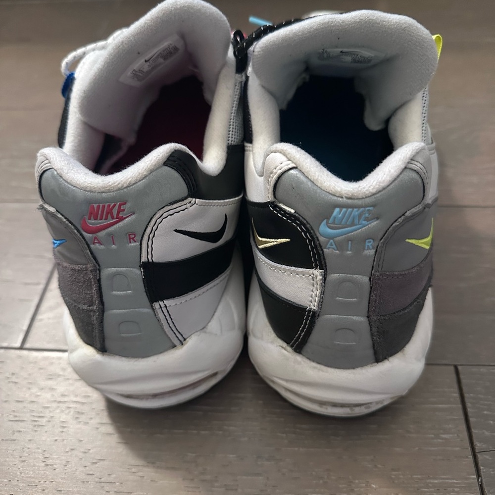 Nike Air Max 95 Greedy - Picture 4 of 5